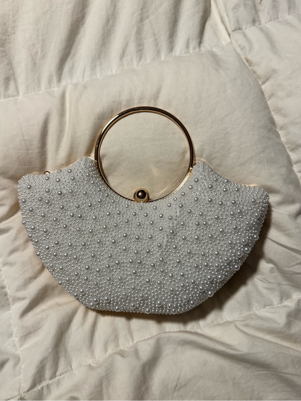 Pearl clutch